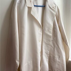 Men’s lab coat